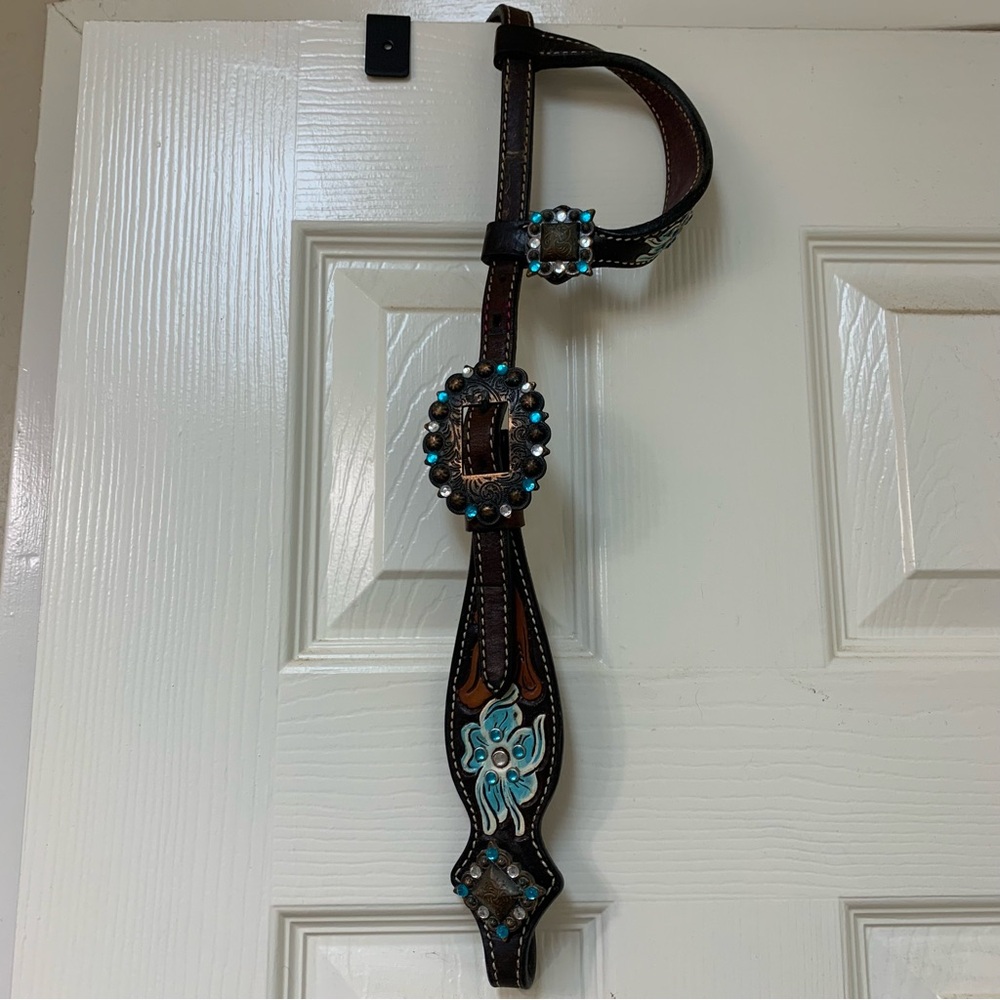One Ear Leather Horse Bridle Headstall beautiful conchos made by Bar H Equine